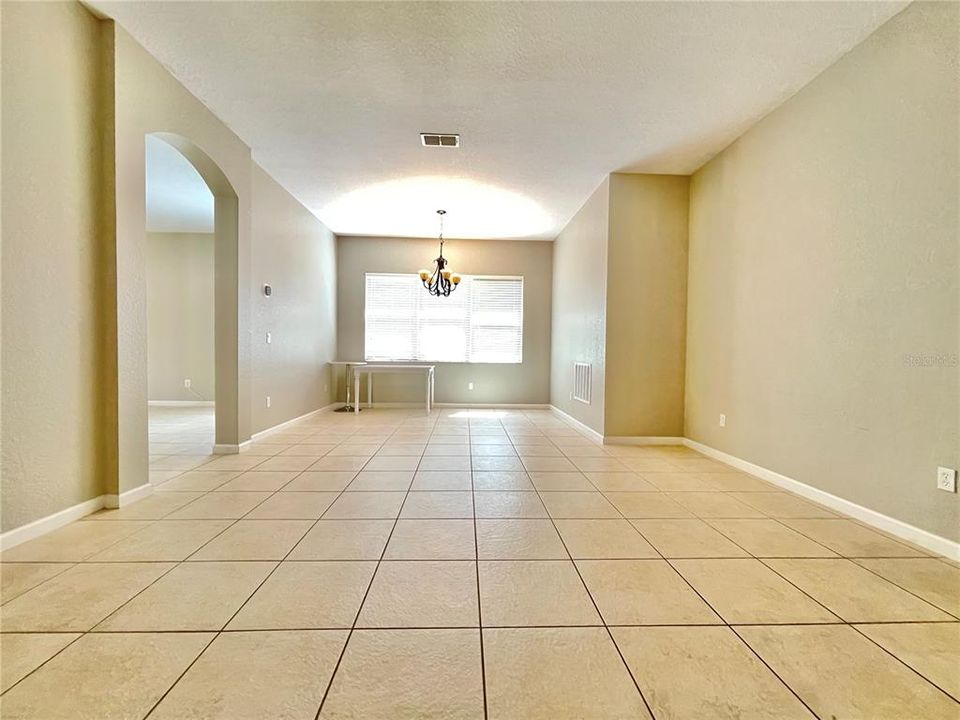 出租: $2,900 (3 贝兹, 2 浴室, 2156 平方英尺)