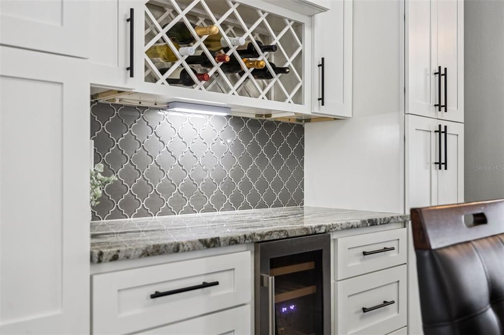 For Sale: $514,900 (3 beds, 2 baths, 2573 Square Feet)