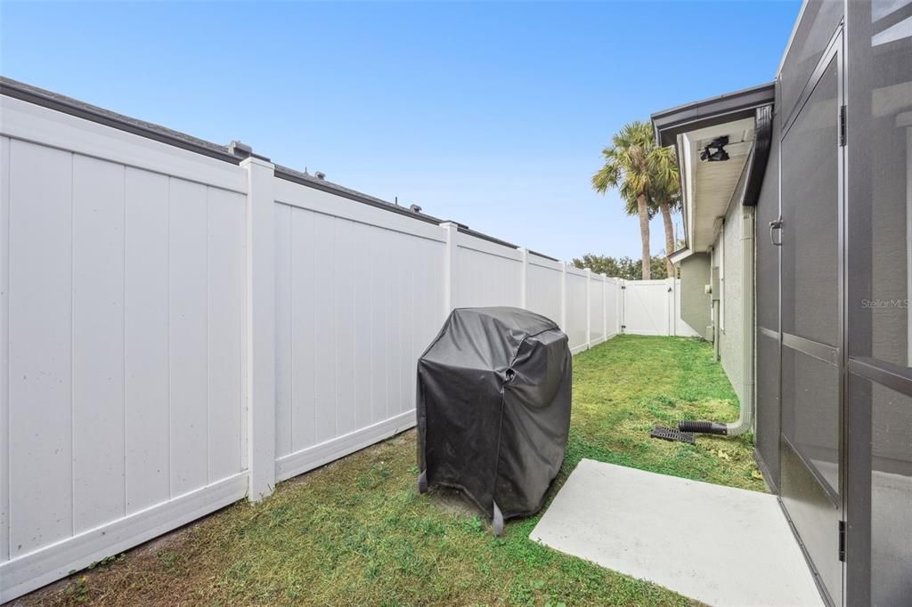 For Sale: $514,900 (3 beds, 2 baths, 2573 Square Feet)