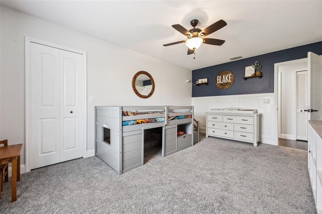 For Sale: $514,900 (3 beds, 2 baths, 2573 Square Feet)