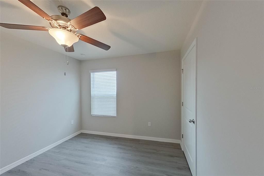 В аренду: $1,895 (3 спален, 2 ванн, 1453 Квадратных фут)