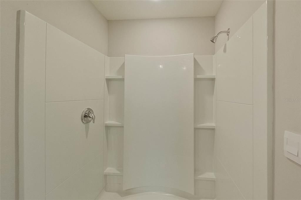 В аренду: $1,895 (3 спален, 2 ванн, 1453 Квадратных фут)