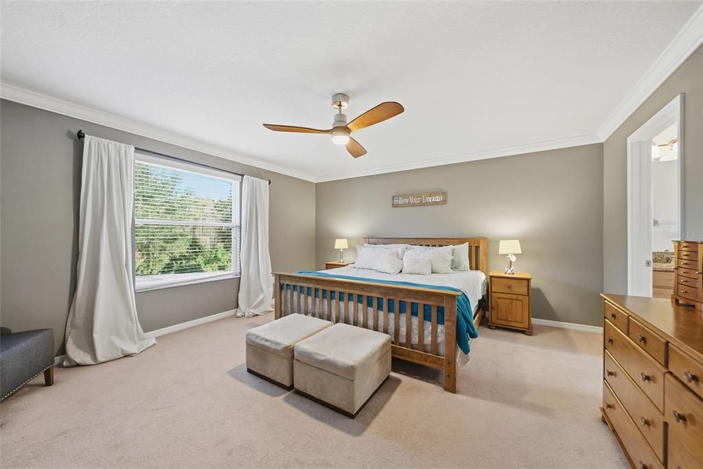 En Venta: $585,000 (4 camas, 3 baños, 2529 Pies cuadrados)