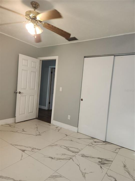 For Sale: $600,000 (5 beds, 2 baths, 1847 Square Feet)