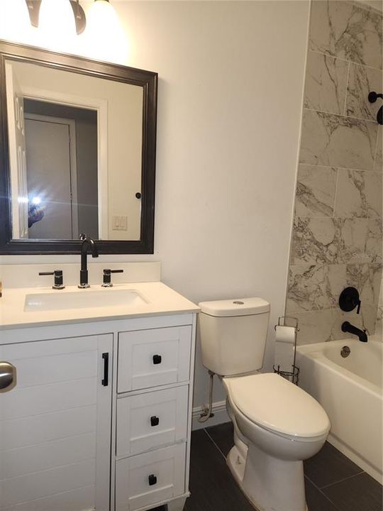 For Sale: $600,000 (5 beds, 2 baths, 1847 Square Feet)