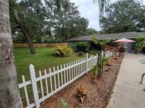 For Sale: $600,000 (5 beds, 2 baths, 1847 Square Feet)