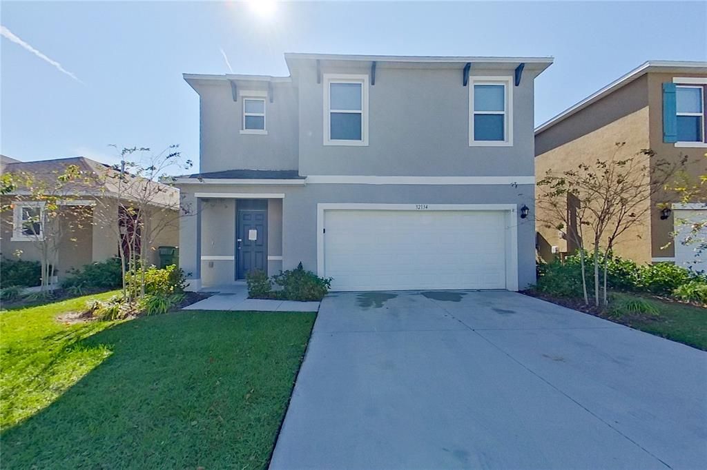 For Rent: $2,315 (5 beds, 3 baths, 2447 Square Feet)