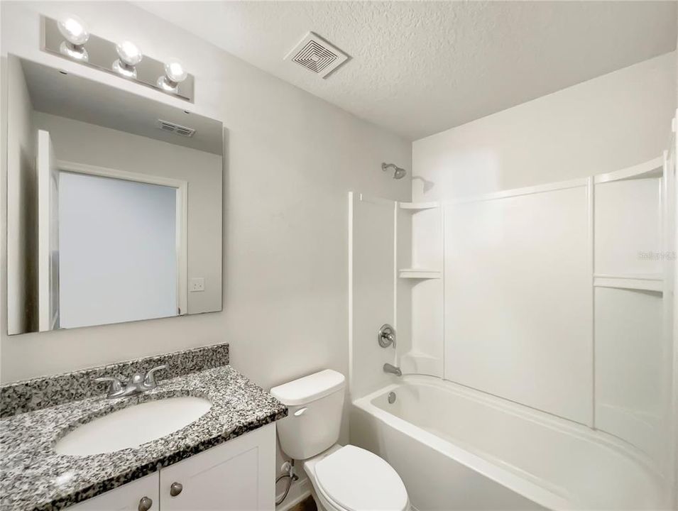 For Sale: $263,000 (3 beds, 2 baths, 1282 Square Feet)