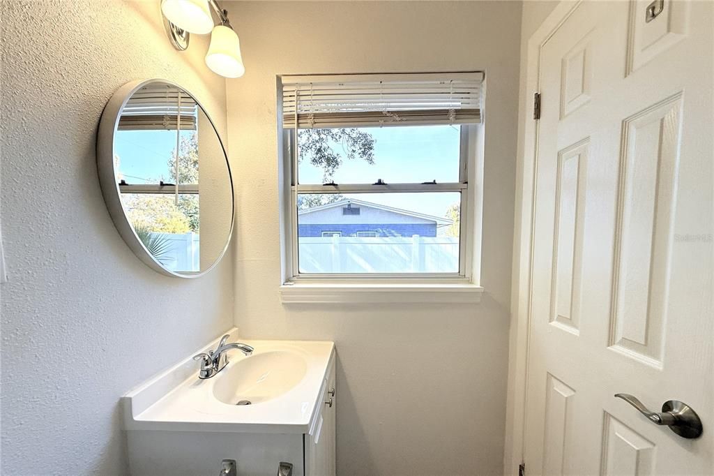 En Venta: $470,000 (3 camas, 2 baños, 1287 Pies cuadrados)