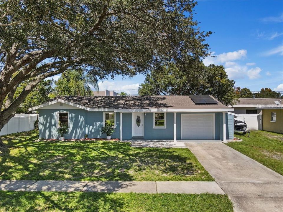 For Sale: $470,000 (3 beds, 2 baths, 1287 Square Feet)