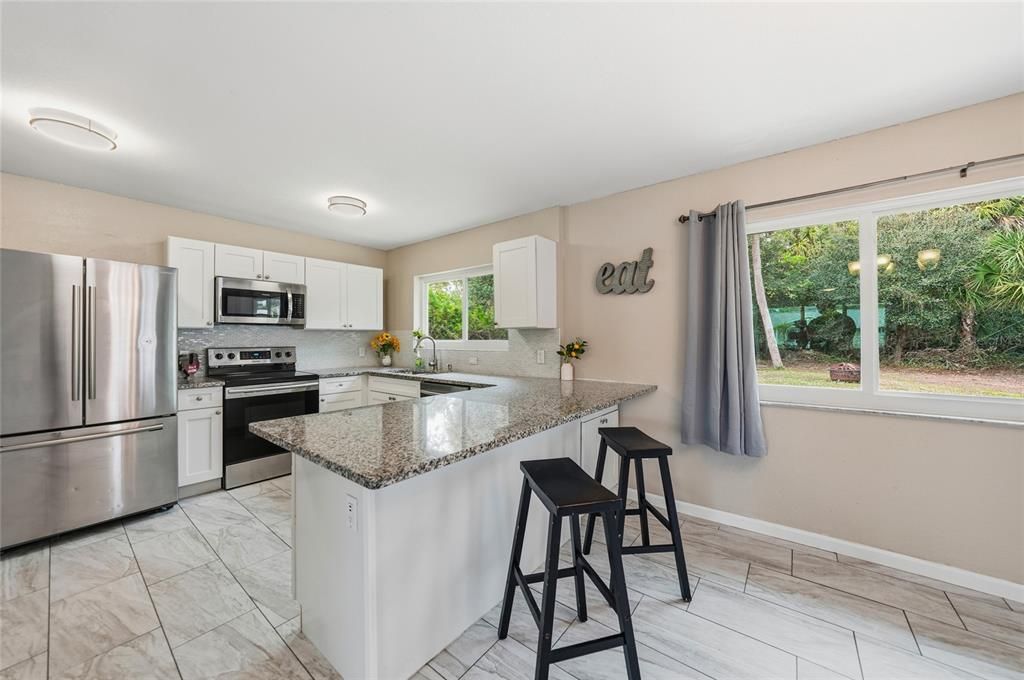 En Venta: $225,000 (3 camas, 2 baños, 1183 Pies cuadrados)