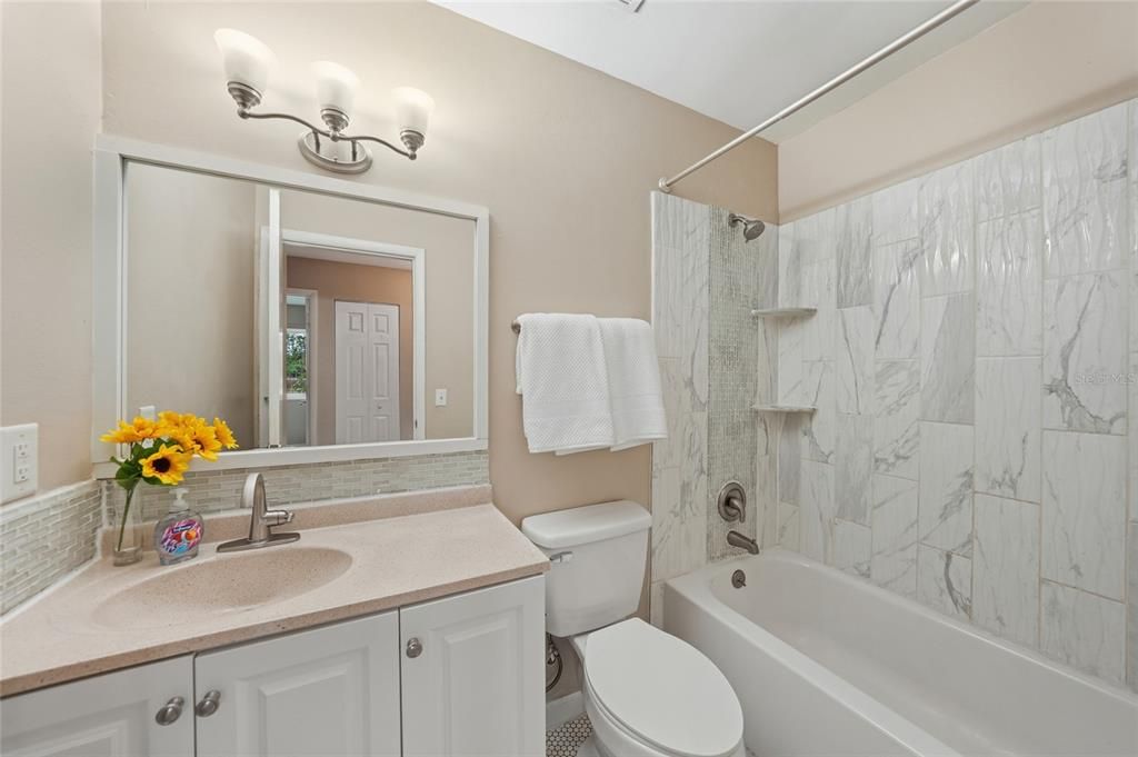 En Venta: $225,000 (3 camas, 2 baños, 1183 Pies cuadrados)