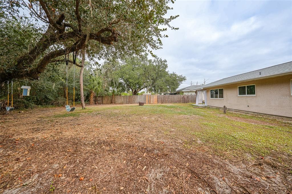 En Venta: $225,000 (3 camas, 2 baños, 1183 Pies cuadrados)