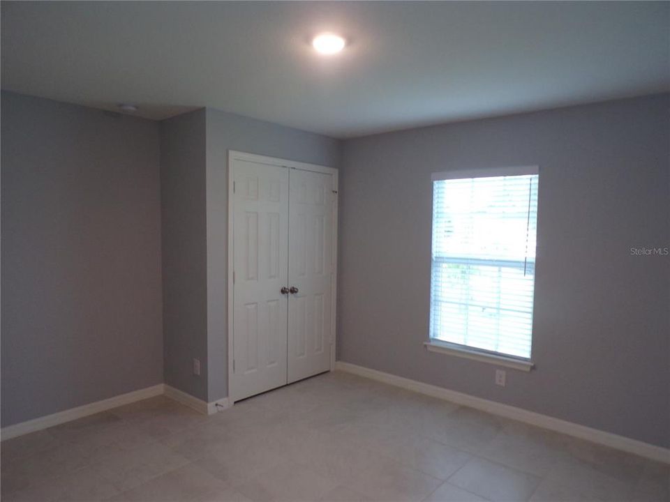 For Rent: $2,150 (4 beds, 2 baths, 1810 Square Feet)