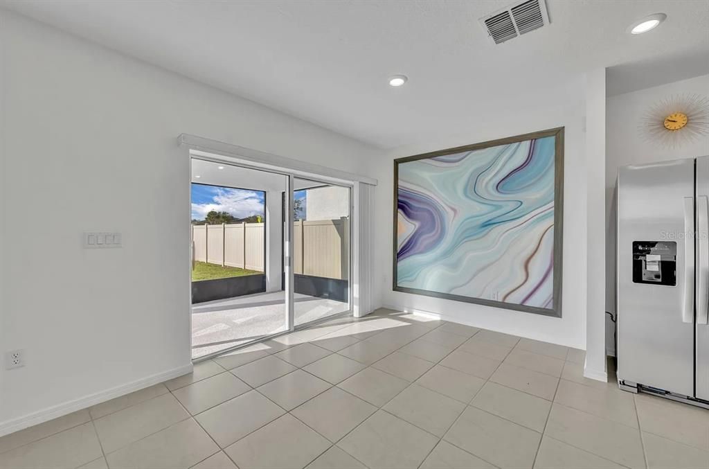 En Venta: $350,000 (3 camas, 2 baños, 1443 Pies cuadrados)