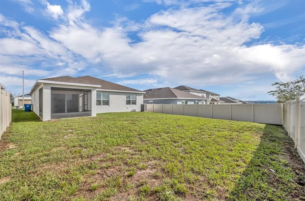 En Venta: $350,000 (3 camas, 2 baños, 1443 Pies cuadrados)