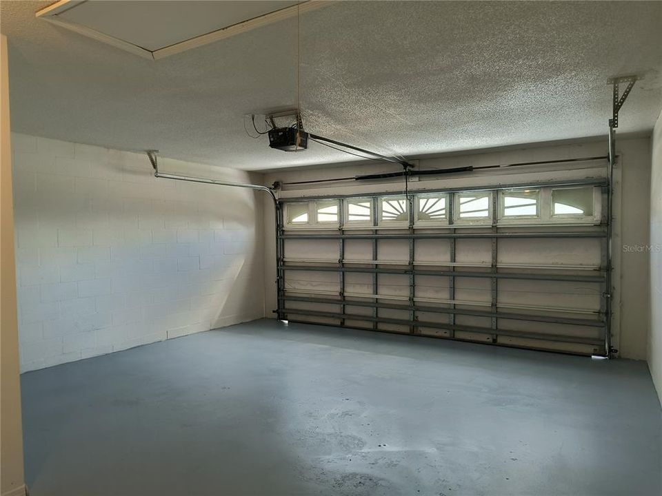 For Rent: $1,500 (3 beds, 2 baths, 999 Square Feet)