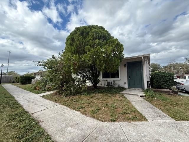 En Renta: $895 (0 camas, 1 baños, 336 Pies cuadrados)