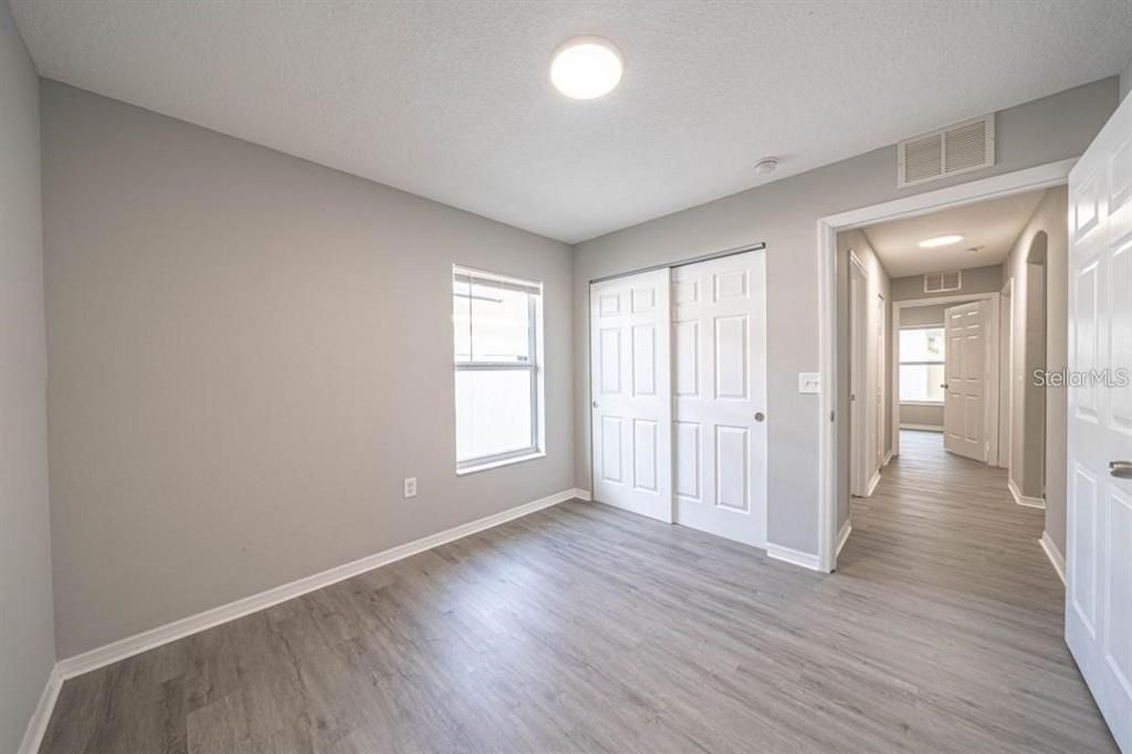 En Venta: $322,000 (4 camas, 2 baños, 1606 Pies cuadrados)