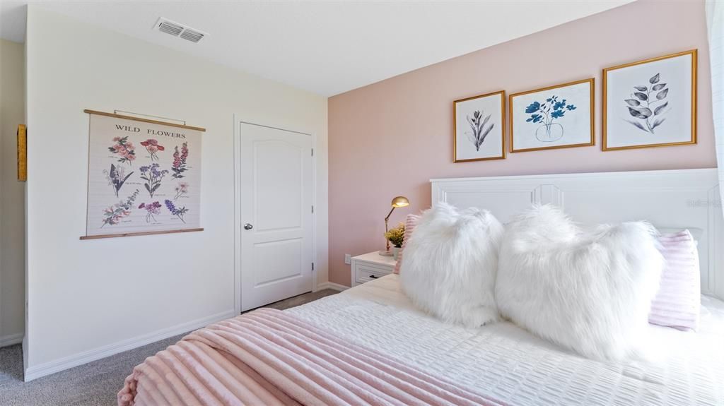 For Sale: $445,990 (4 beds, 2 baths, 1828 Square Feet)