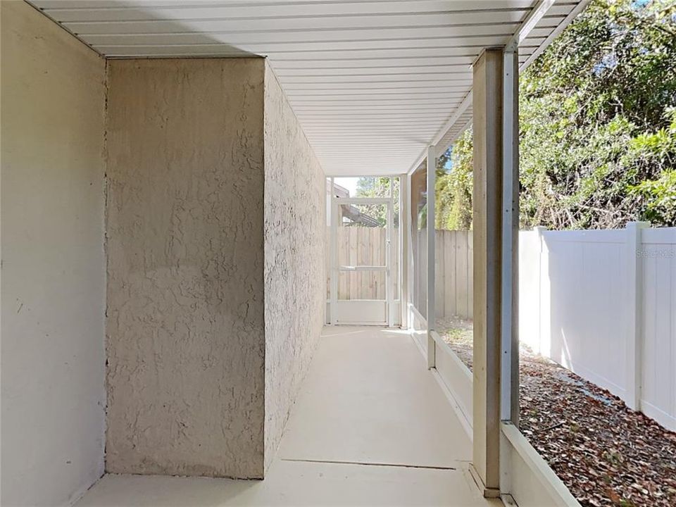 For Sale: $325,000 (3 beds, 2 baths, 1415 Square Feet)