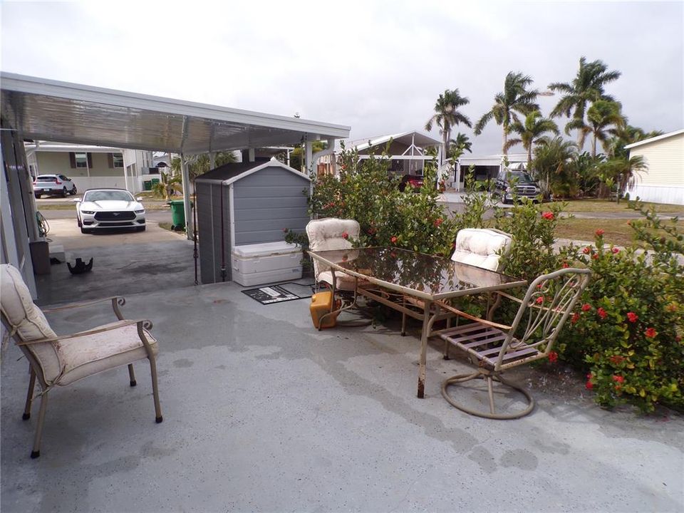 For Rent: $975 (2 beds, 1 baths, 672 Square Feet)