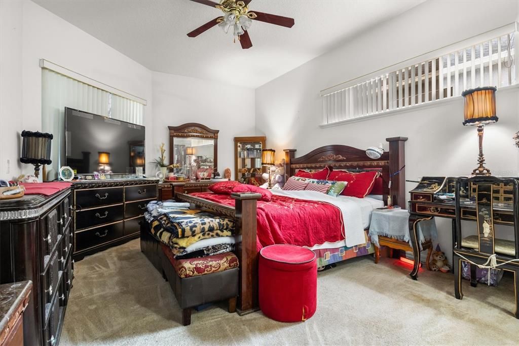 For Sale: $505,000 (4 beds, 3 baths, 2588 Square Feet)