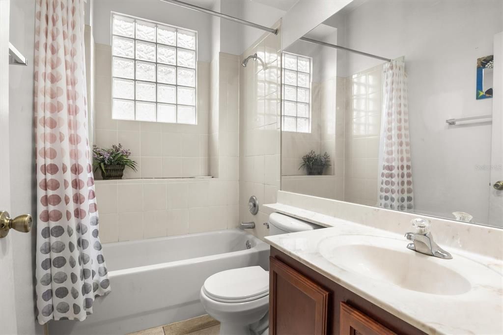 For Sale: $505,000 (4 beds, 3 baths, 2588 Square Feet)