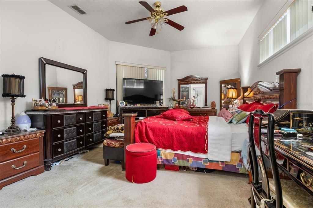 For Sale: $505,000 (4 beds, 3 baths, 2588 Square Feet)