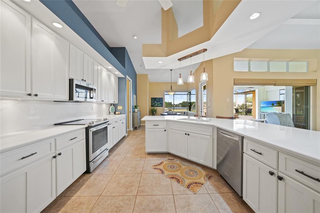 На продажу: $625,000 (3 спален, 2 ванн, 2472 Квадратных фут)