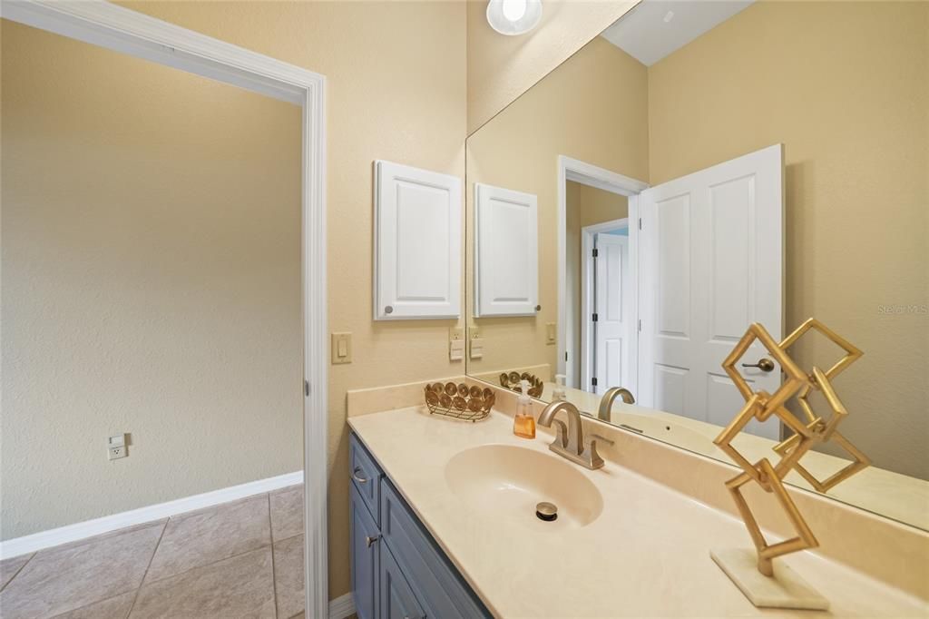 На продажу: $625,000 (3 спален, 2 ванн, 2472 Квадратных фут)