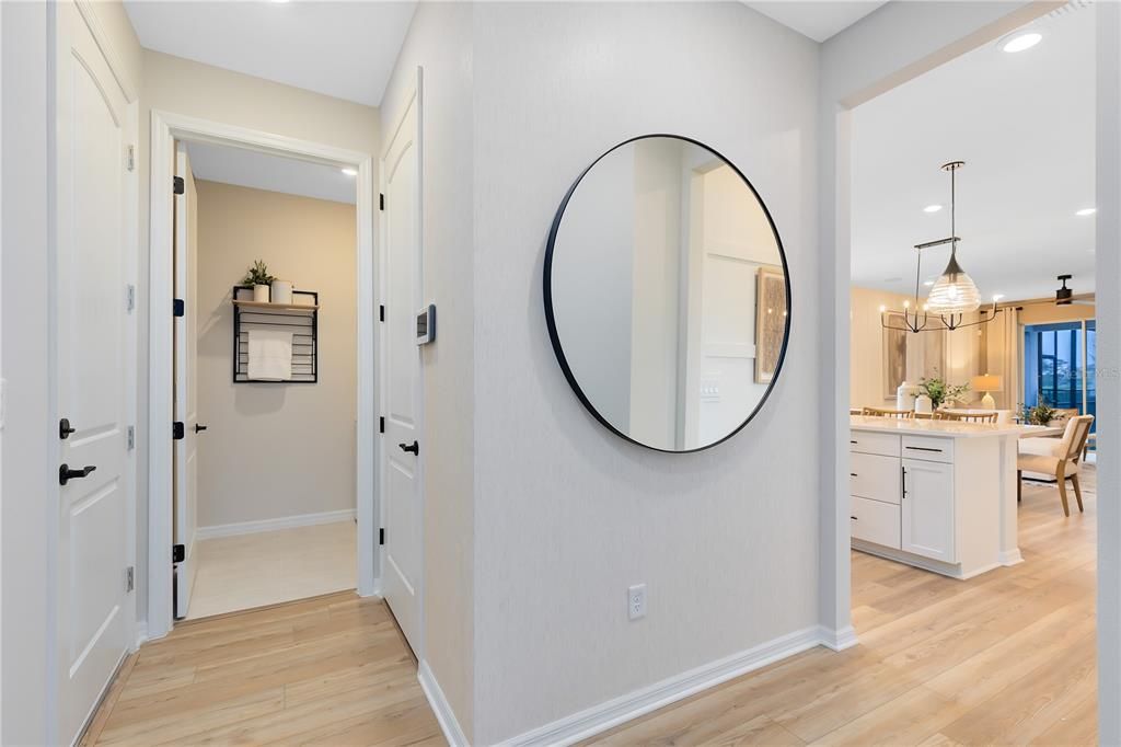 For Sale: $327,770 (2 beds, 2 baths, 1322 Square Feet)