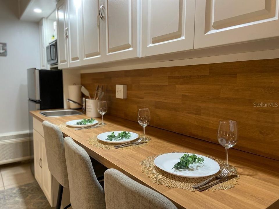 En Venta: $144,900 (1 camas, 1 baños, 308 Pies cuadrados)