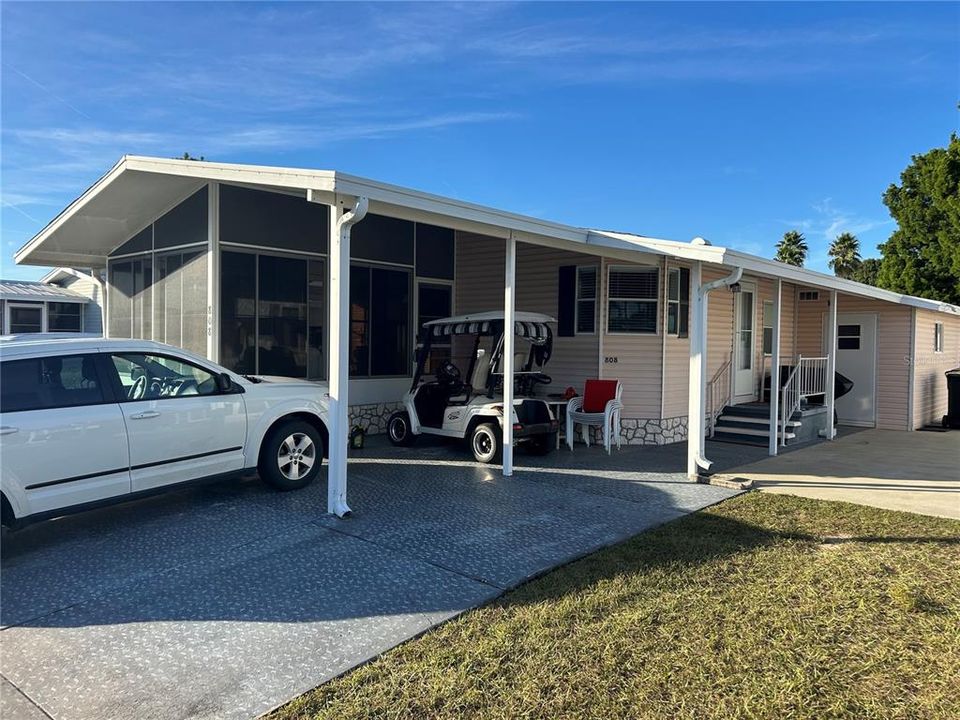 En Venta: $159,900 (2 camas, 2 baños, 864 Pies cuadrados)