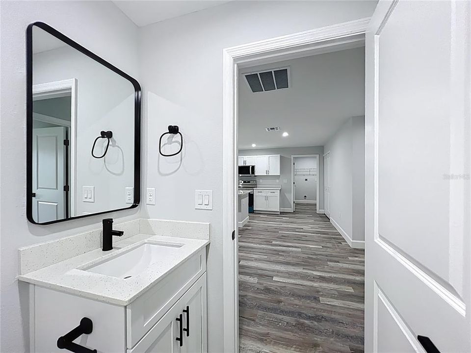 En Renta: $1,800 (3 camas, 2 baños, 1270 Pies cuadrados)