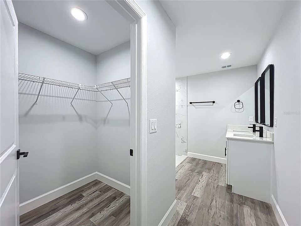 En Renta: $1,800 (3 camas, 2 baños, 1270 Pies cuadrados)