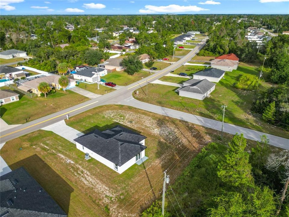 En Renta: $1,800 (3 camas, 2 baños, 1270 Pies cuadrados)