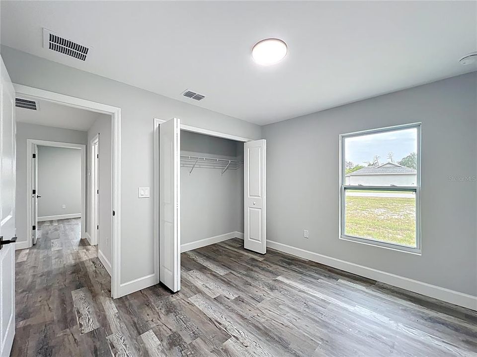 En Renta: $1,800 (3 camas, 2 baños, 1270 Pies cuadrados)