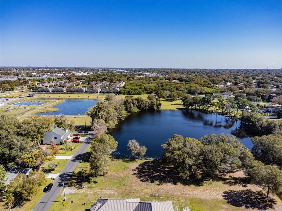 For Sale: $599,800 (1.06 acres)