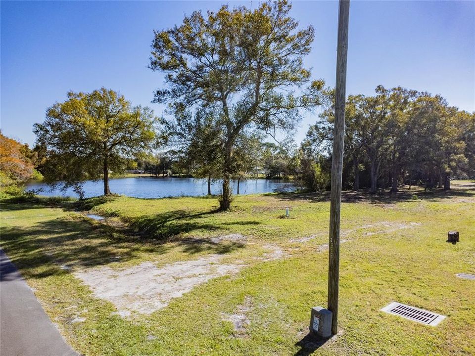 For Sale: $599,800 (1.06 acres)