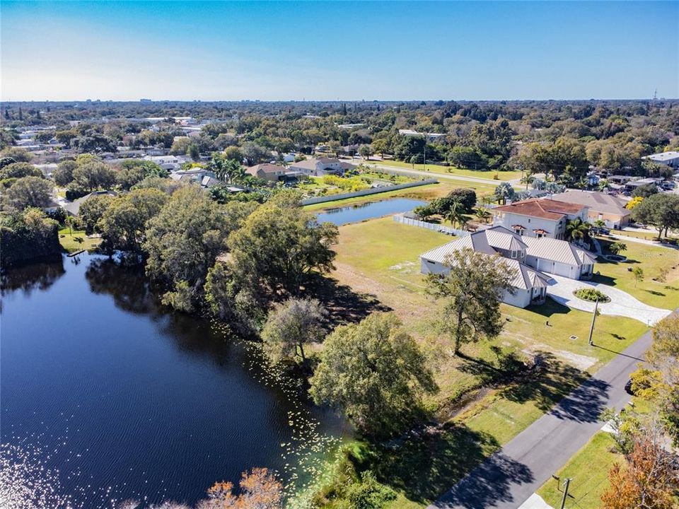 For Sale: $599,800 (1.06 acres)