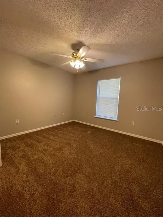 For Rent: $1,750 (3 beds, 2 baths, 1711 Square Feet)