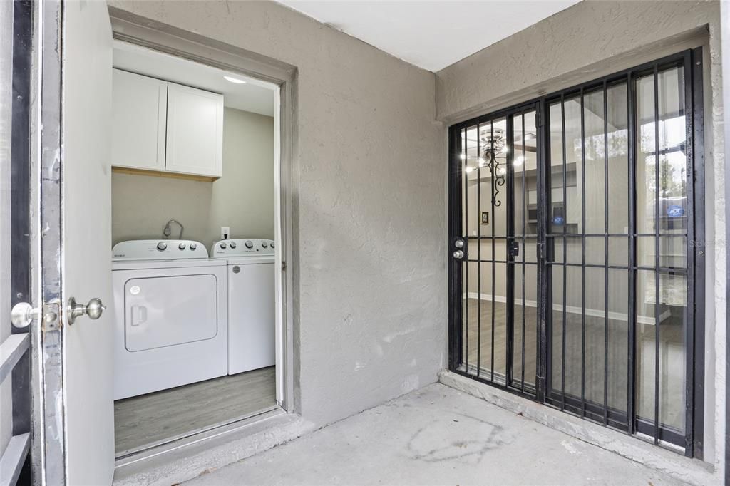 出租: $1,800 (3 贝兹, 1 浴室, 1176 平方英尺)