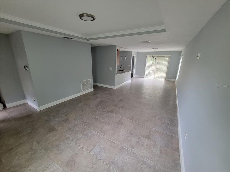 В аренду: $2,300 (3 спален, 2 ванн, 1347 Квадратных фут)