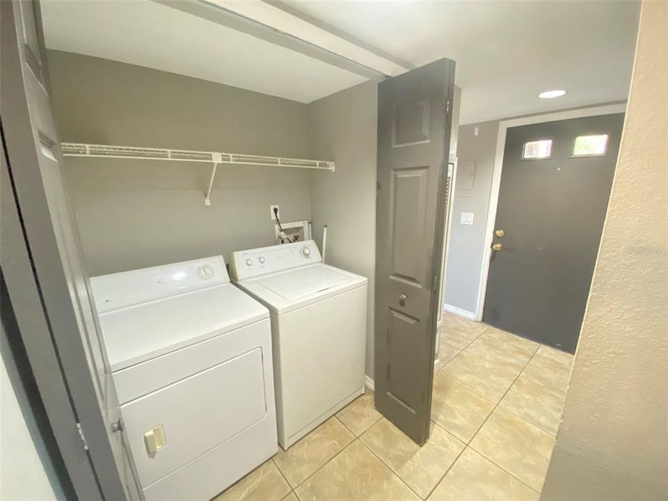 В аренду: $1,750 (2 спален, 2 ванн, 1120 Квадратных фут)