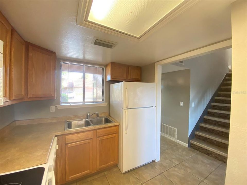 В аренду: $1,750 (2 спален, 2 ванн, 1120 Квадратных фут)