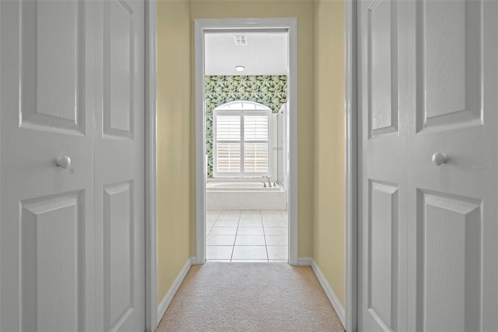 待售: $410,000 (3 贝兹, 2 浴室, 2004 平方英尺)