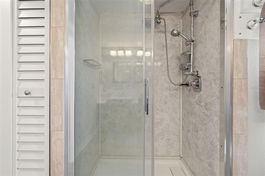 For Sale: $600,000 (2 beds, 2 baths, 1152 Square Feet)