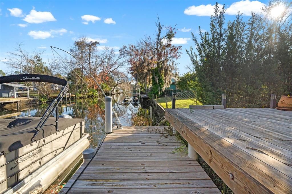 For Sale: $600,000 (2 beds, 2 baths, 1152 Square Feet)