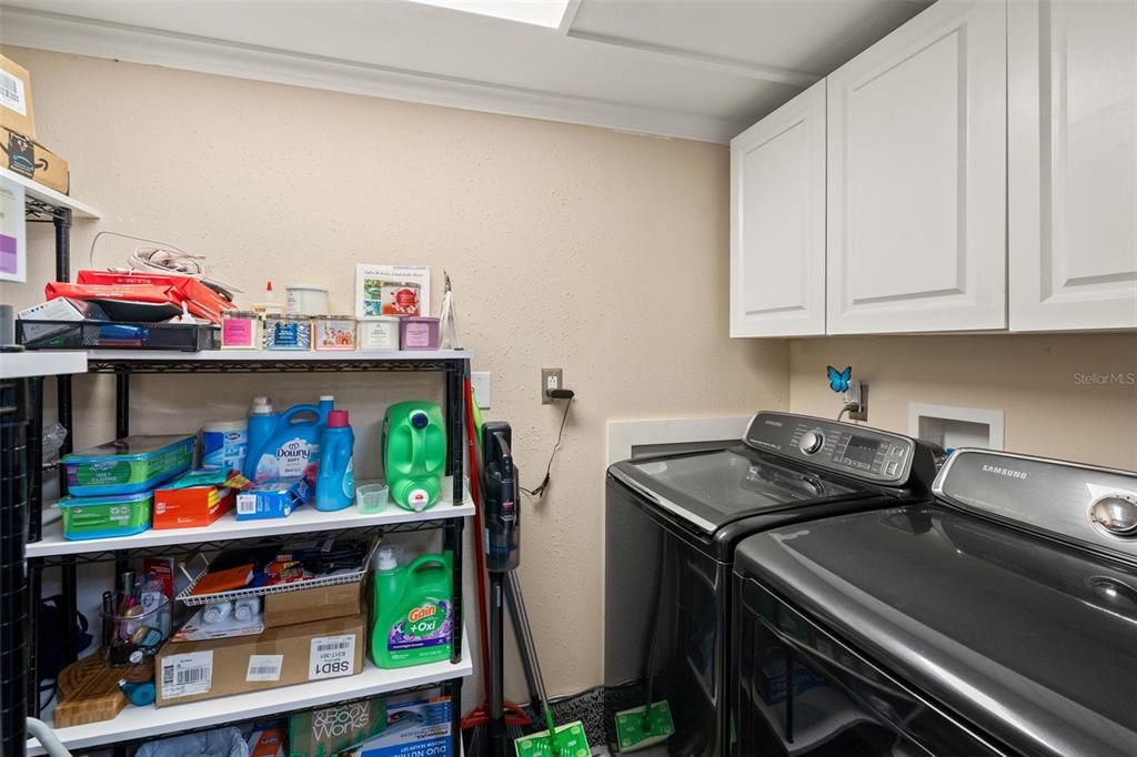 For Sale: $600,000 (2 beds, 2 baths, 1152 Square Feet)